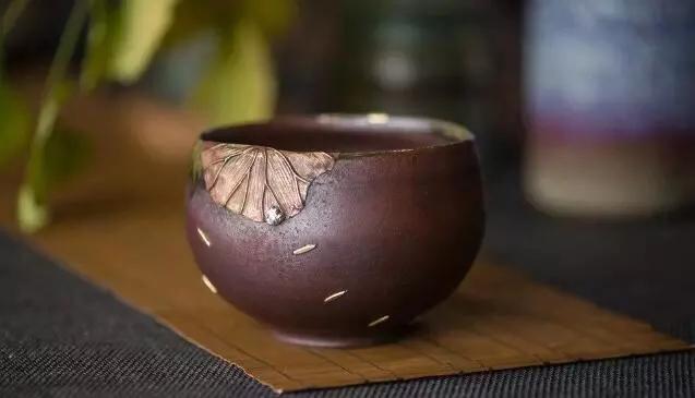 壶盖磕坏如何修复,壶盖摔破了怎么处理