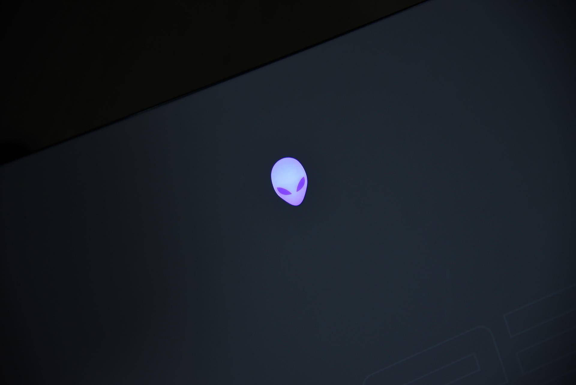 为信仰充值！小三万的外星人Area-51m高端游戏本，贵吗？