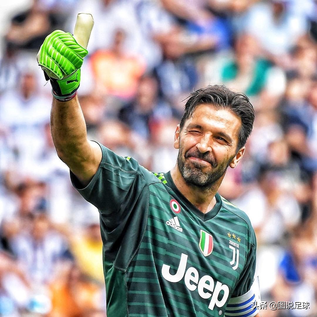 门神布冯回归球队,传奇门将布冯扑救完整版
