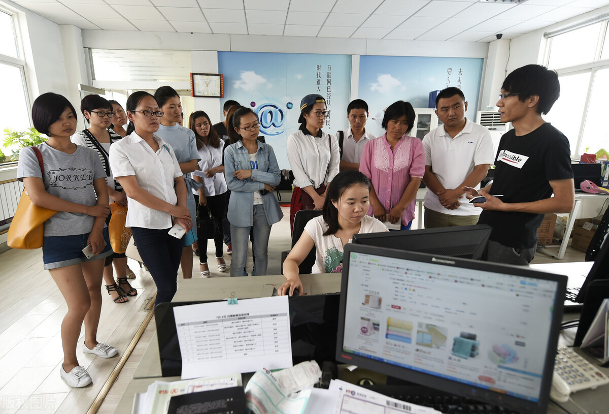 想创业开个网店可以吗,小资创业想开网店