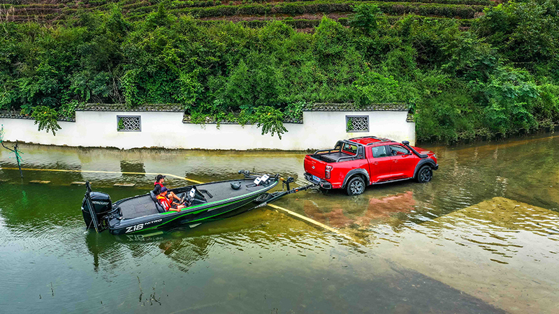 现在这个季节路亚怎么钓法最合适,路亚钓法是否符合休闲垂钓的要求