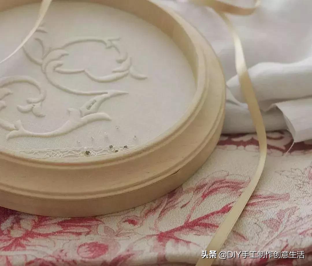 白线的刺绣,白线刺绣针法