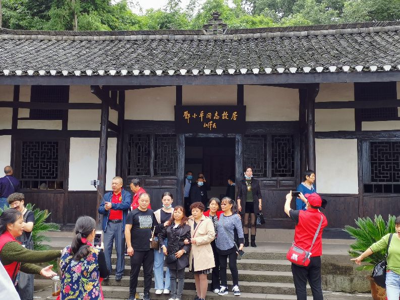 没啥资源的营山县靠什么营生？听小康说小康