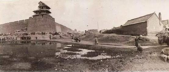 历史老照片1935年的辽宁沈阳,老照片镜头下1983年沈阳