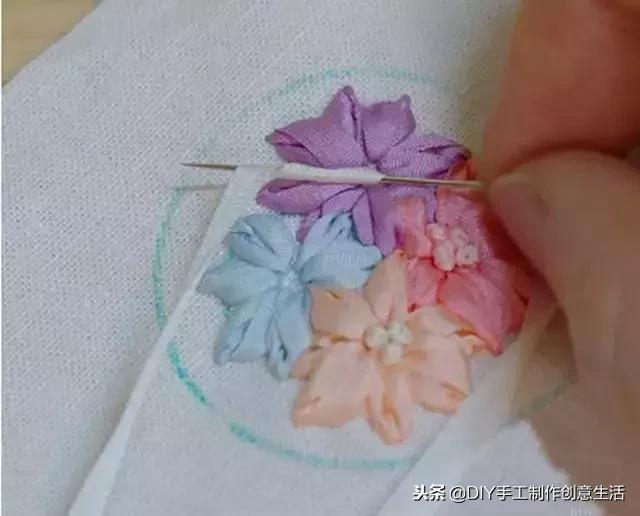 丝带手工发夹制作教程,丝带发夹手工制作蝴蝶结