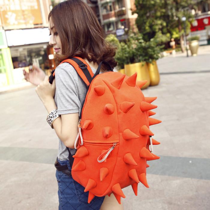 12星座水瓶座专属东西,12星座穿搭之水瓶座