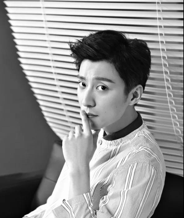 陈乔恩凌晨发长文悼念乔任梁,陈乔恩连续晒照7年悼念乔任梁