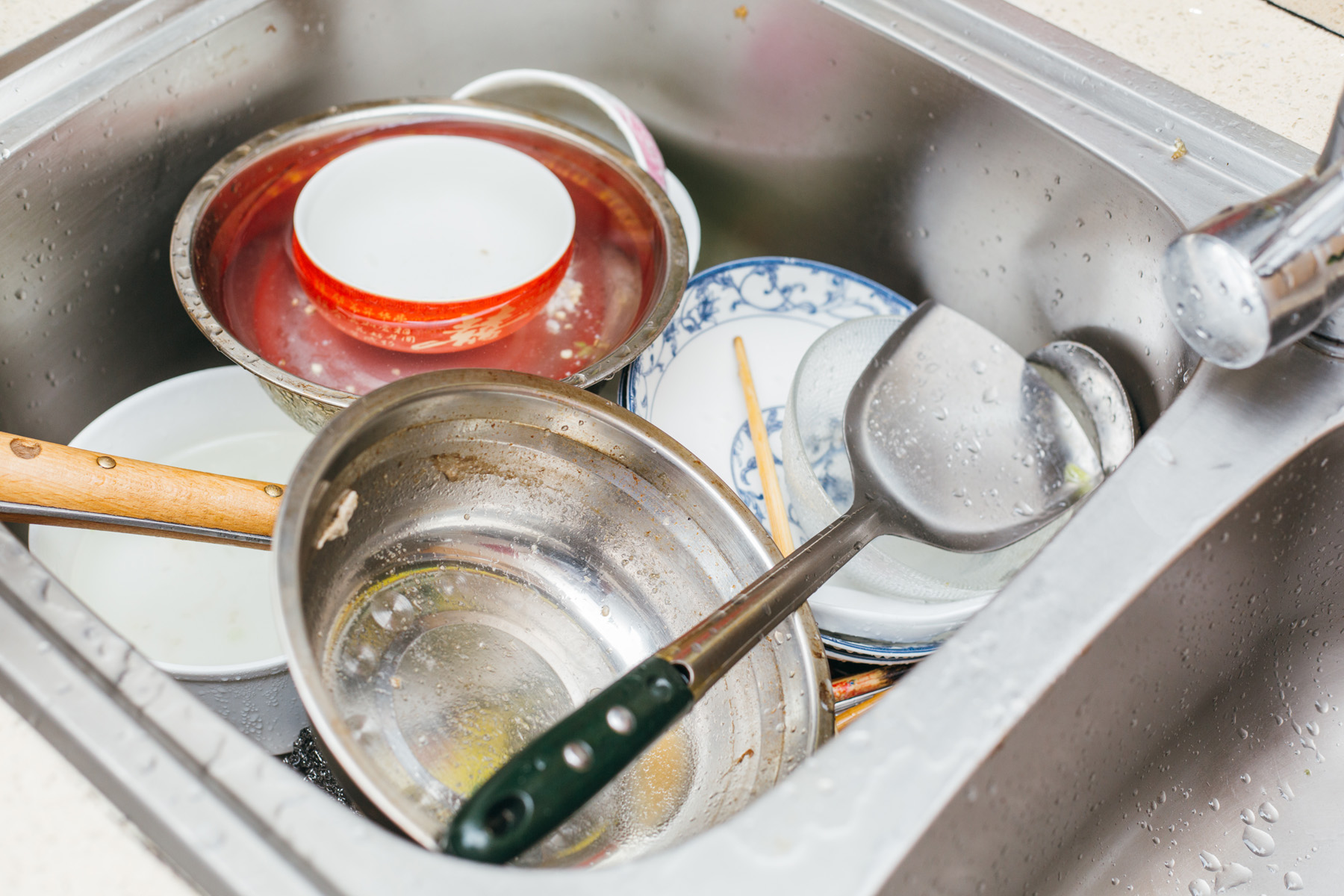 西门子嵌入式洗碗机怎么样拆装,嵌入式西门子洗碗机安装效果