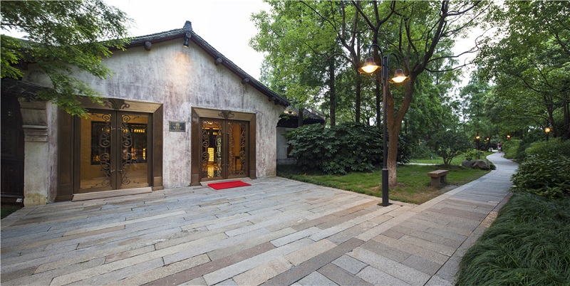 乌镇附近酒店预订300元左右的,乌镇住宿最好的酒店