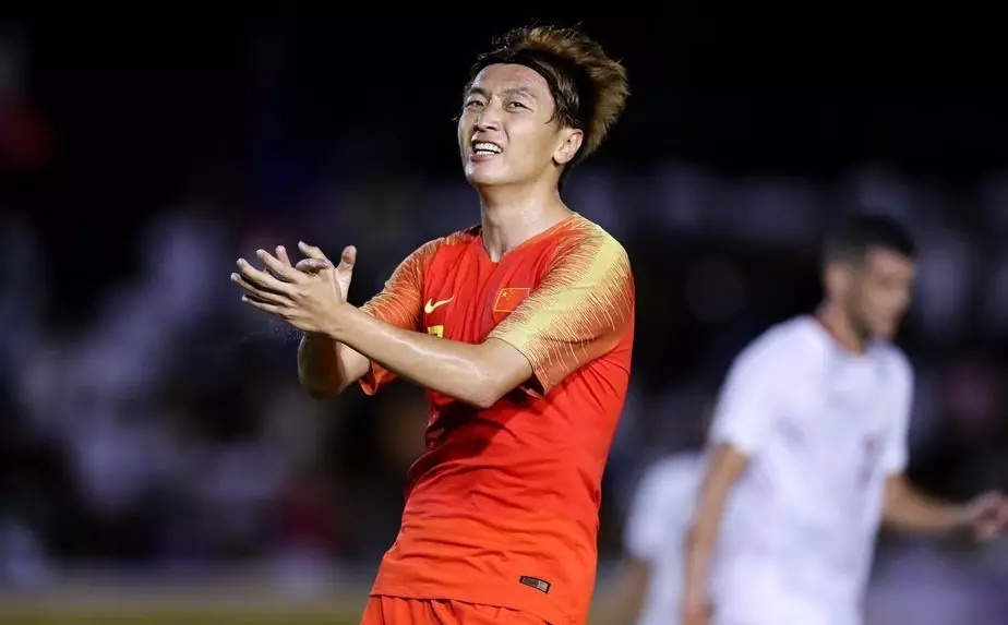 菲律宾一脚踹爆盾牌,菲律宾大胜中国队