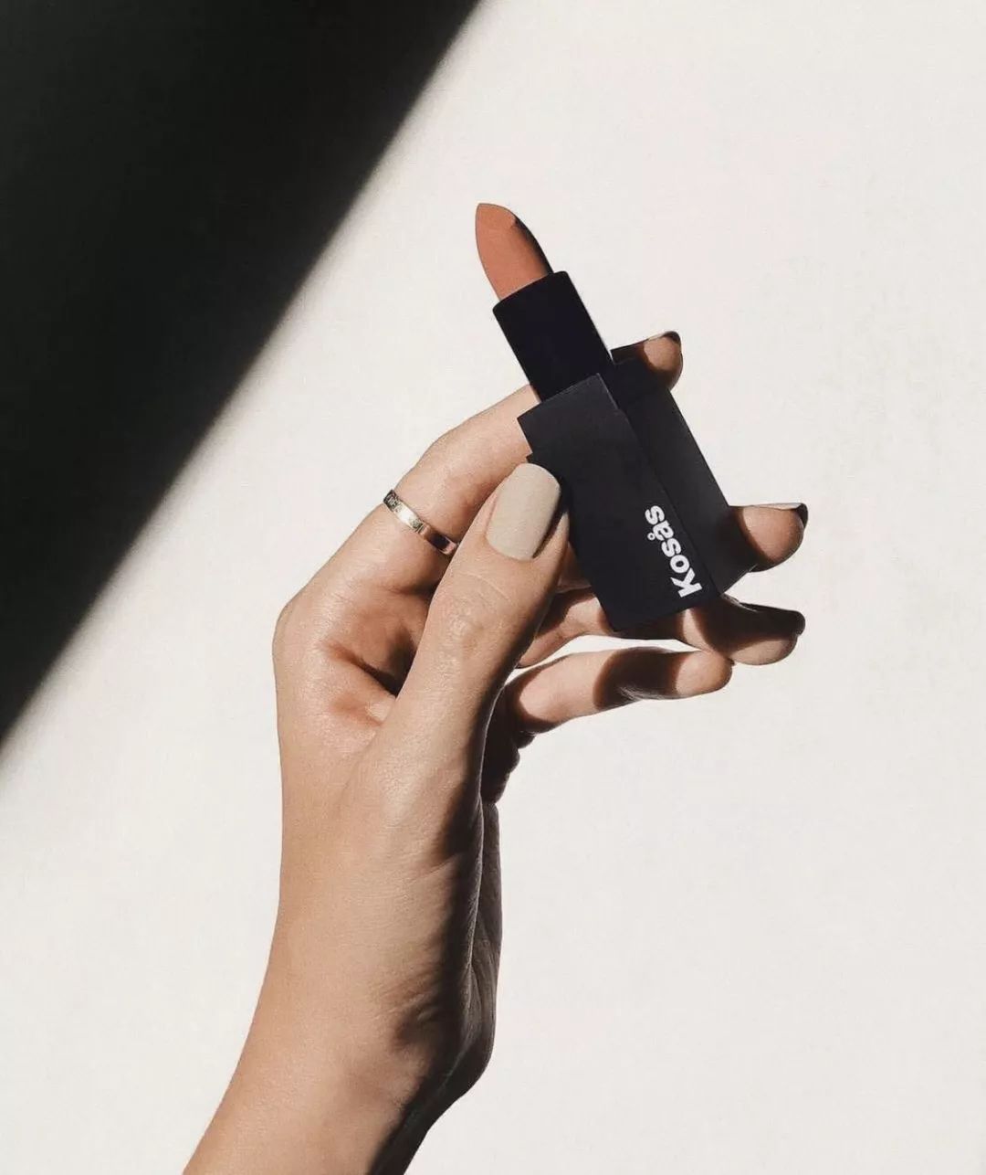 想花最少的钱办最多的事,想花最少的钱买最好的东西请绕道