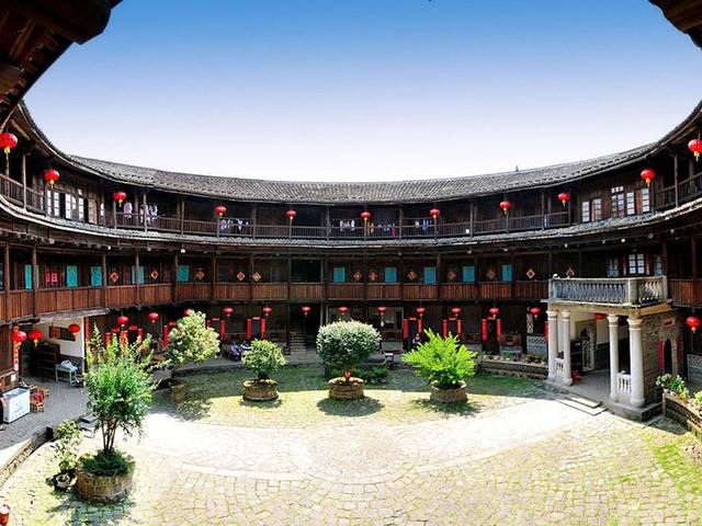 福建最著名的土楼在哪里,福建哪里的土楼最值得一看