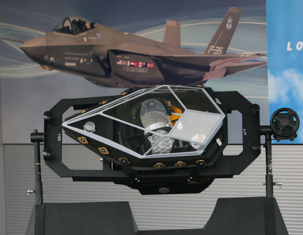 f35探测暗物质,f35能不能探测到