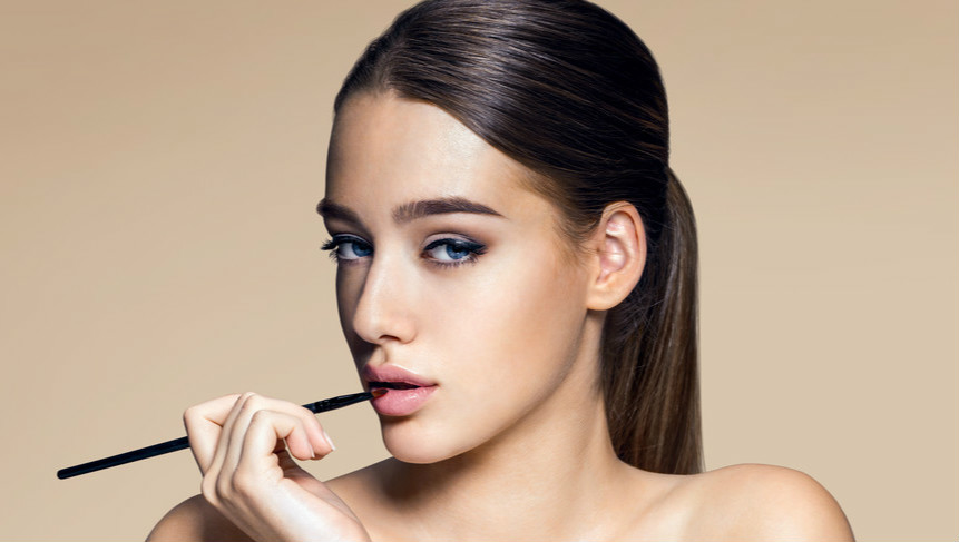 让嘴唇变厚的坏习惯,想唇部变厚该怎么整