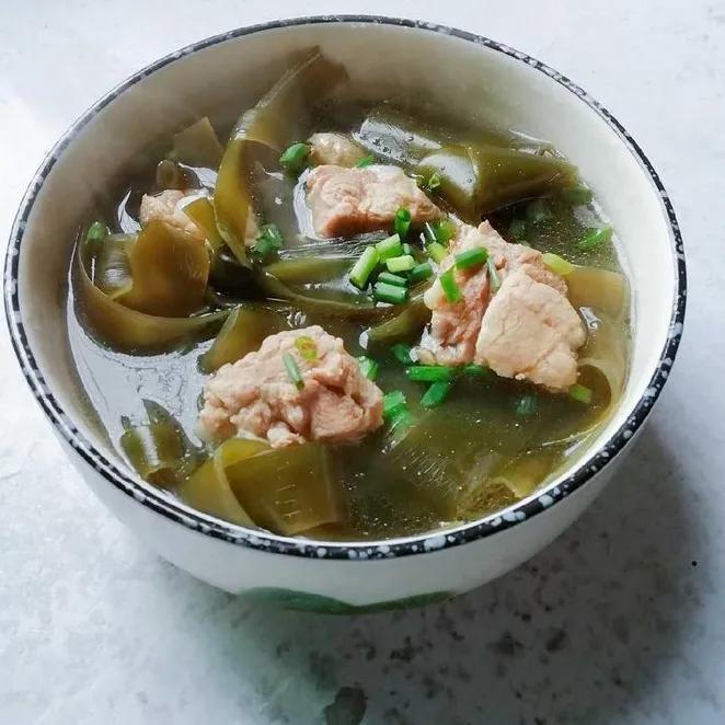 海带排骨汤最简单的做法,海带排骨汤怎么做最简单