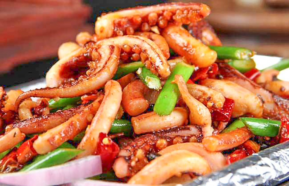 爆炒鱿鱼怎么才能做到爽脆好吃,爆炒鱿鱼如何去腥