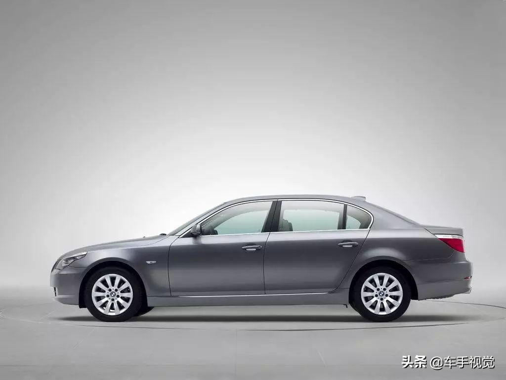 美国人喜欢把车做成“腊肠”，我们并不好这一口