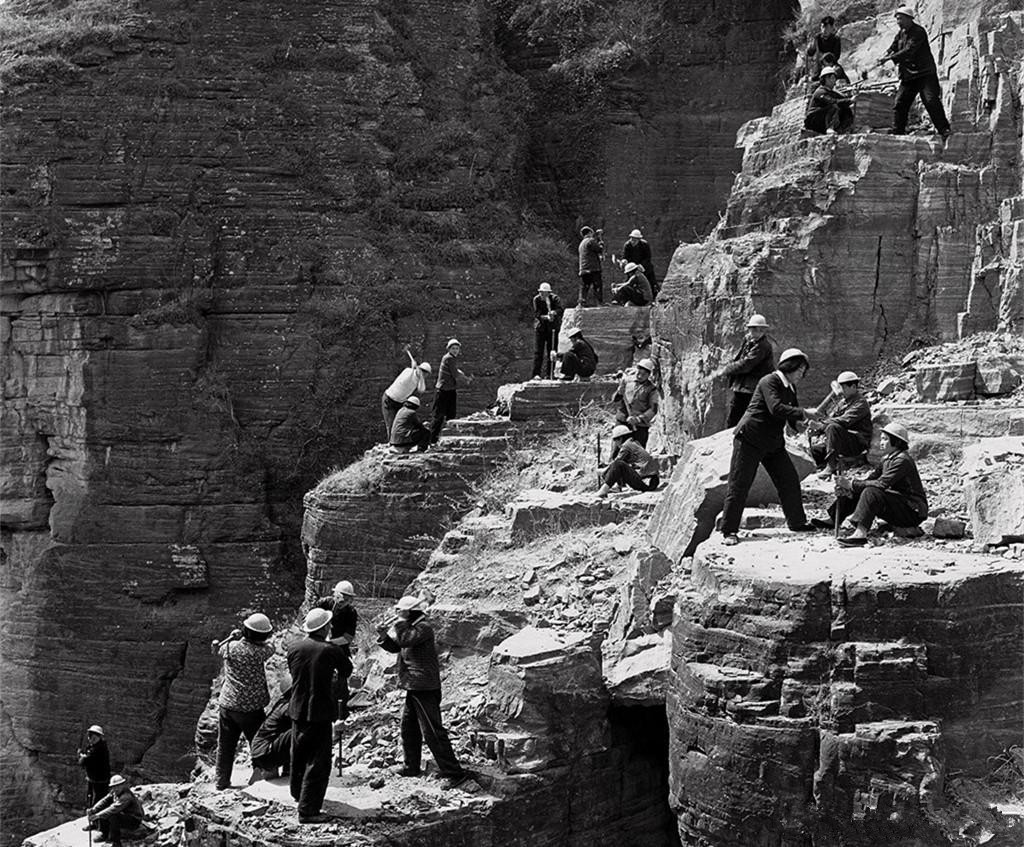 世界第八大奇迹安阳林州红旗渠,世界第八大奇迹河南林州红旗渠