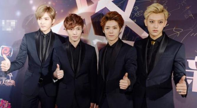 妈妈报警、六六道歉、资本弃子,到底谁令吴亦凡一步步跌落神坛?