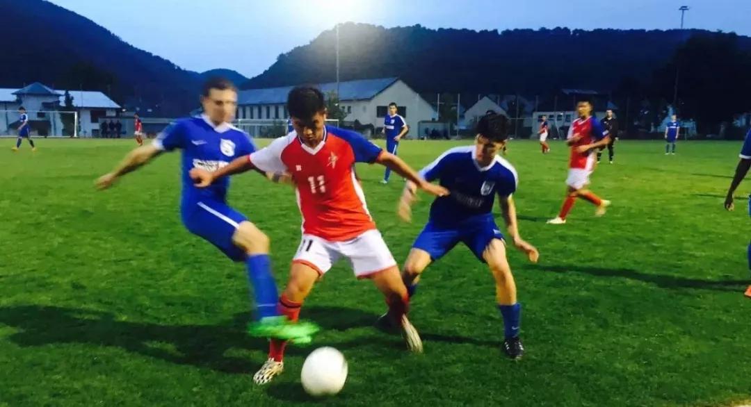 探讨校园足球的理念与训练,足球新时代已经来临