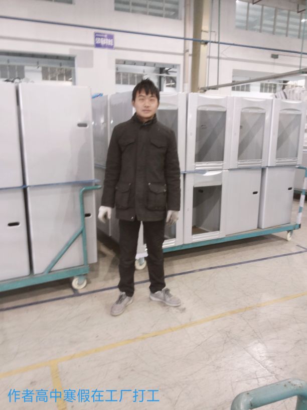 单亲家庭孩子的心酸剧情,单亲家庭的孩子的故事