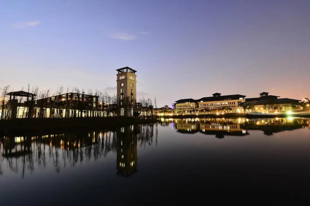 「周末好去处」带你拍澳门大学美景