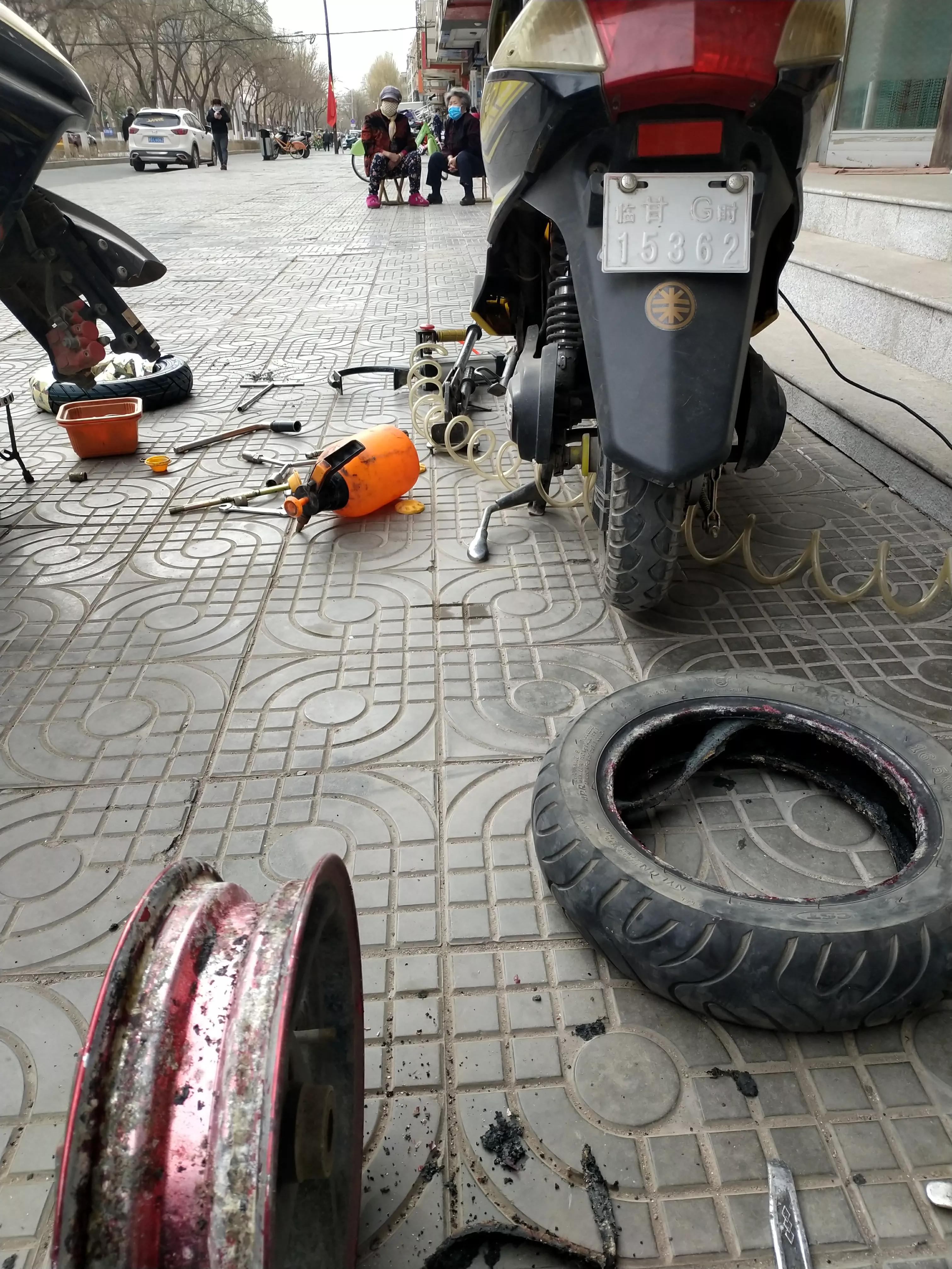 900元左右的真空胎,300-10真空胎批发