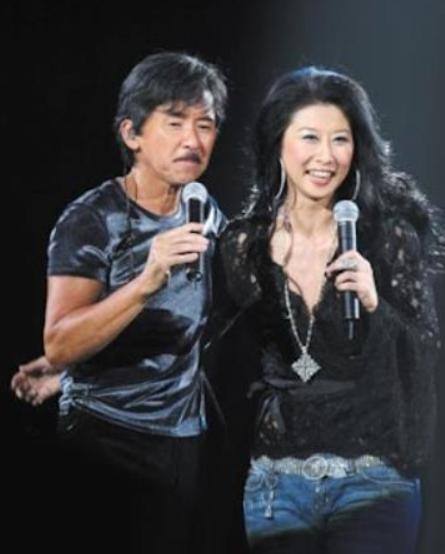 10位出轨男星的老婆与小三对比,唯一允许妻子出轨的男星