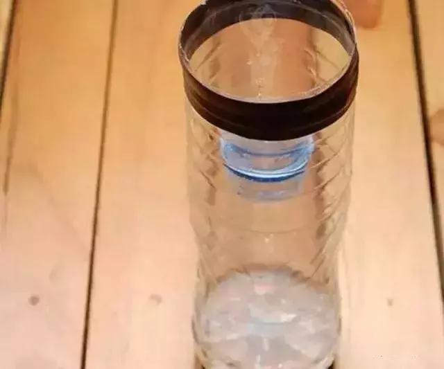 家里苍蝇太多怎样自制捕蝇神器,处理苍蝇自动捕蝇器