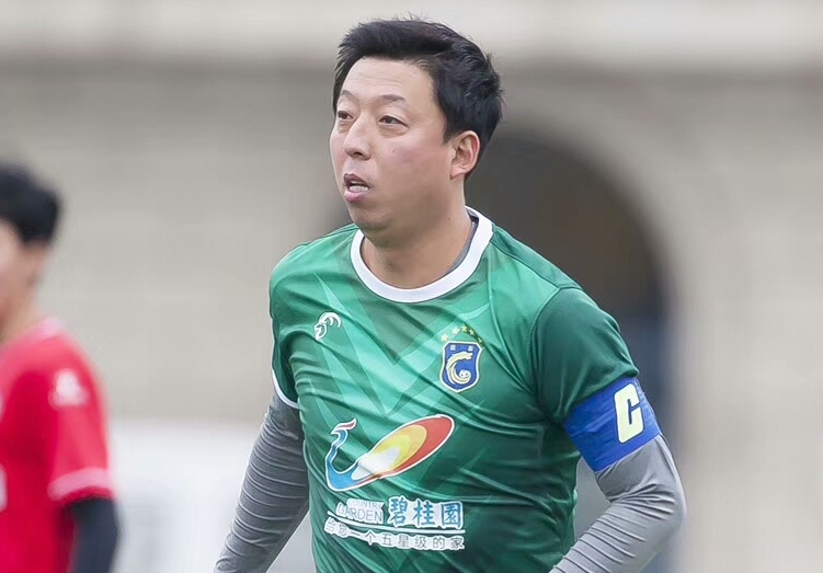 烟台足球队年会主题,烟台足球主题