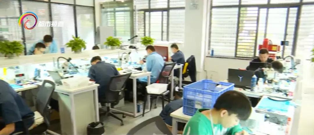 用酒精清洁电脑屏幕会怎样,千万别用酒精清洗电脑屏幕