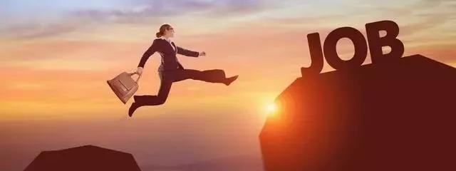 离职超过1个月再入职新公司,跳槽时新公司要之前工资流水