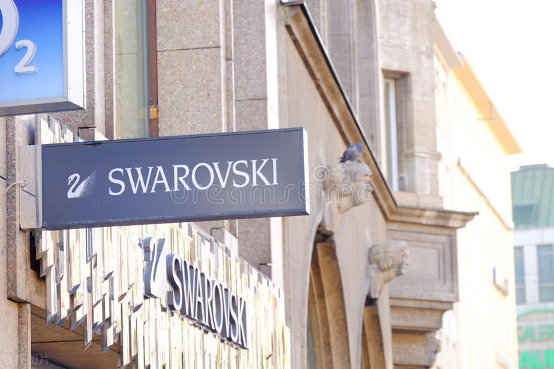 施华洛世奇钻石理念,施华洛世奇的钻石是真的还是假的