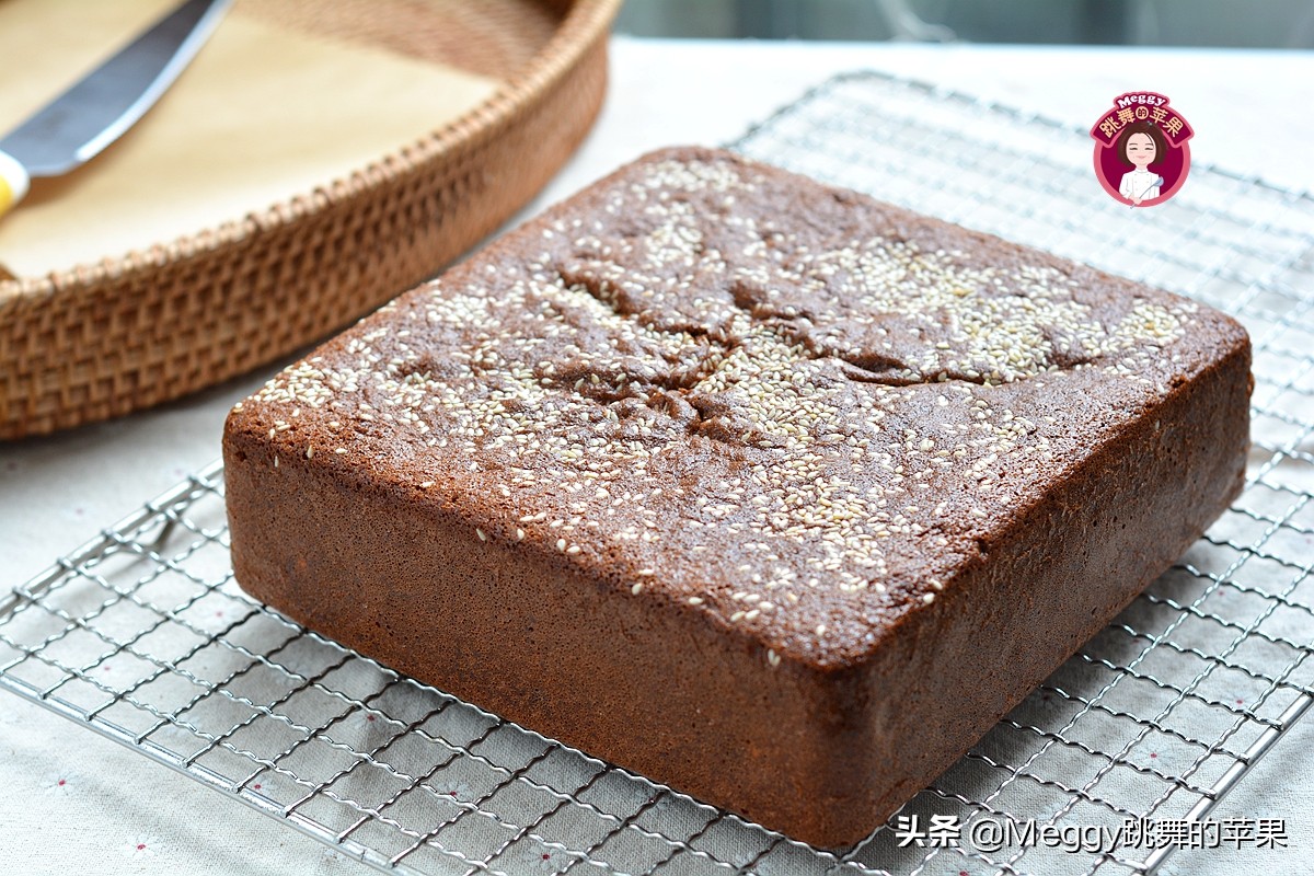 红枣糕简单又好吃的方法,香甜软糯的红枣糕绝对没有色素