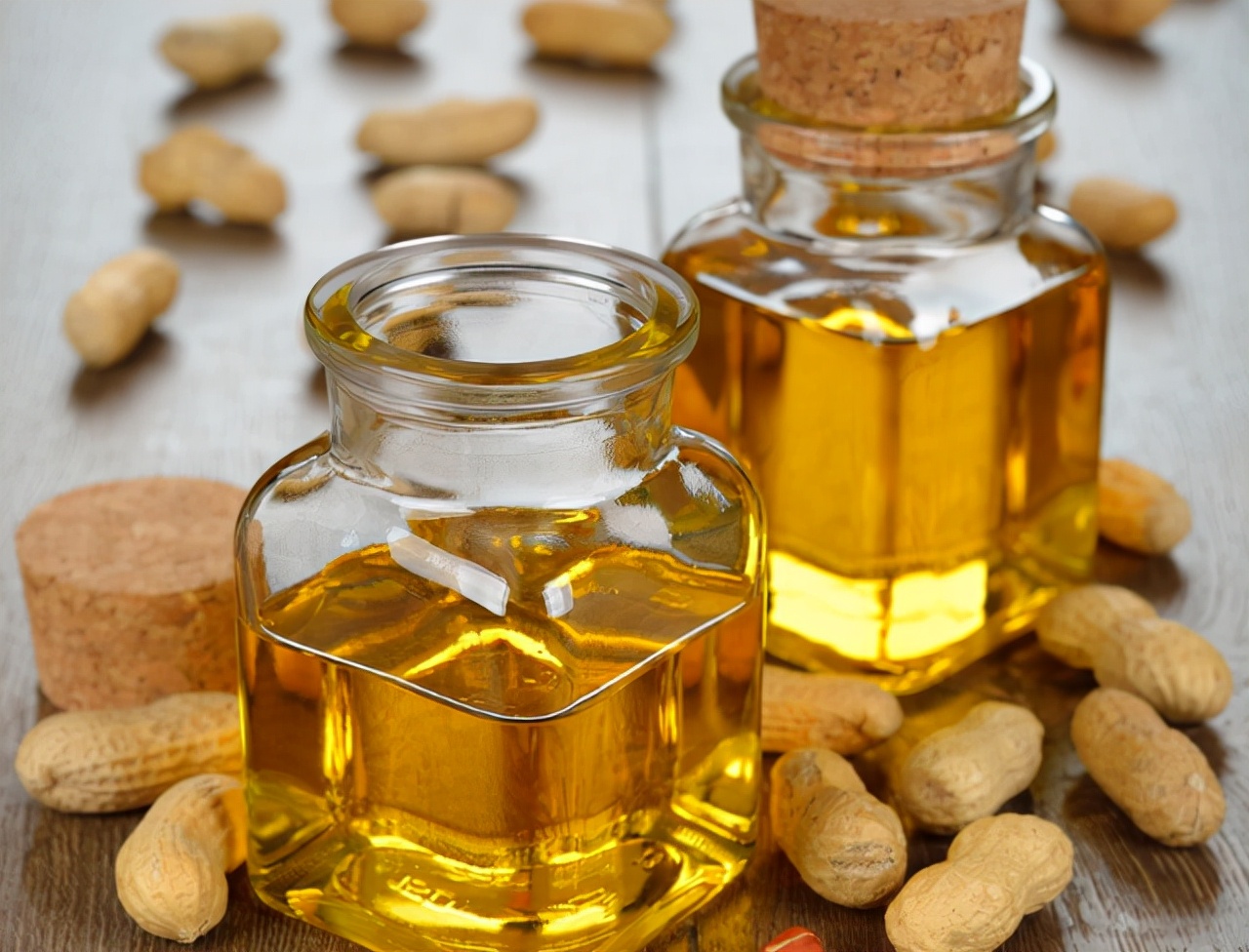 花生油菜籽油和玉米油哪种更健康,玉米油菜籽油橄榄油花生油哪个好