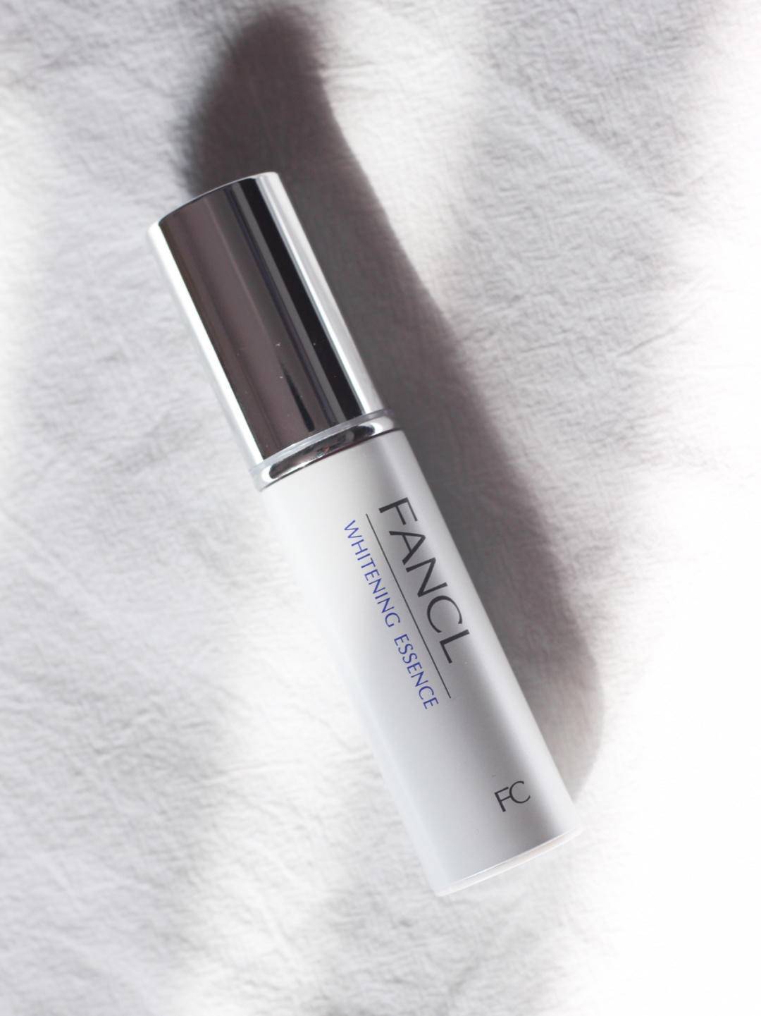 每天美白皮肤还是越来越黑,一直在美白却越来越黑的原因