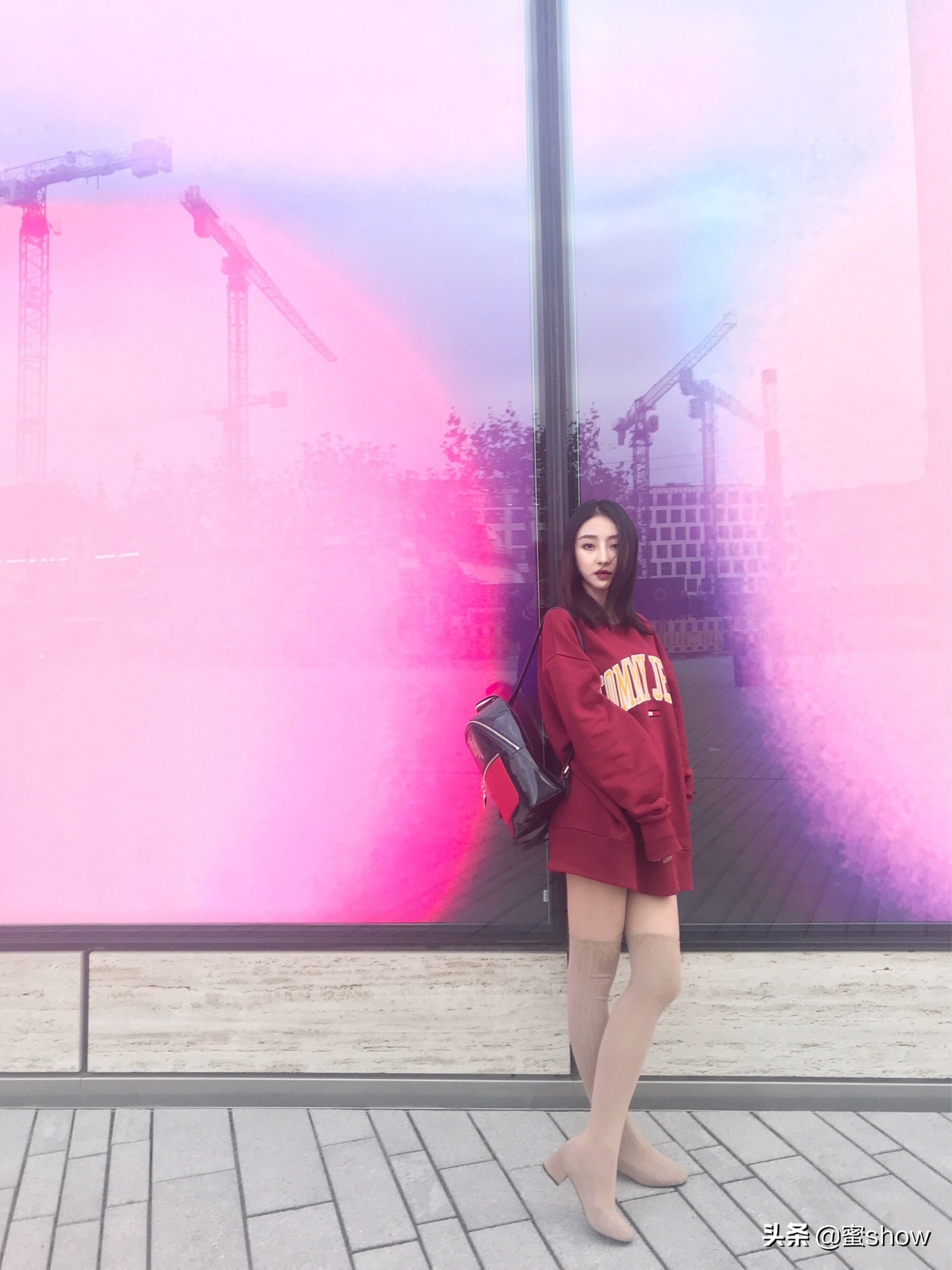 lily女装品牌属于什么档次的品牌,40-50岁高档女装品牌真丝连衣裙