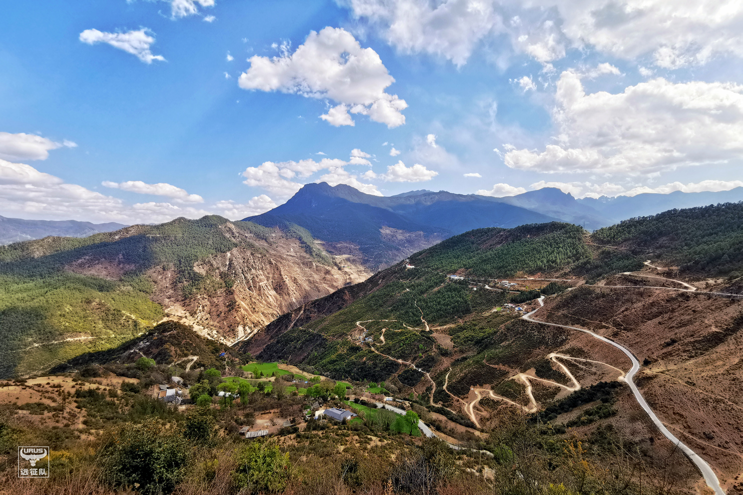 稻城亚丁至玛娜茶金如何走,四川木里县到玛娜茶金自驾