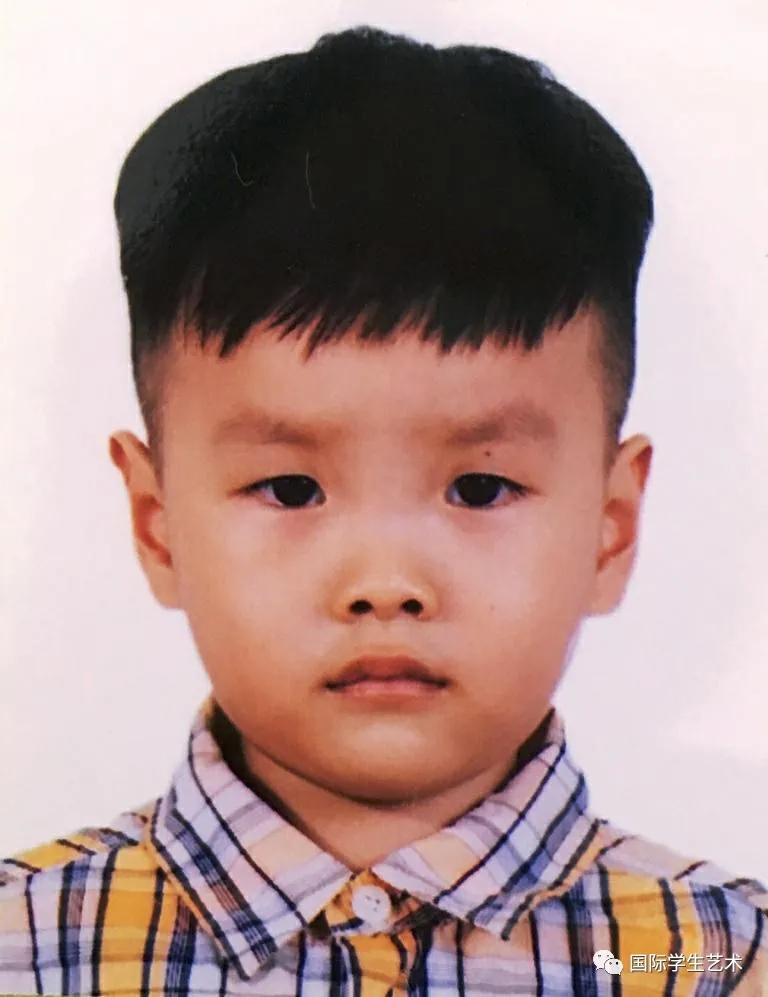 2018世界杯儿童画获奖作品,第十一届世界杯青少年绘画大赛