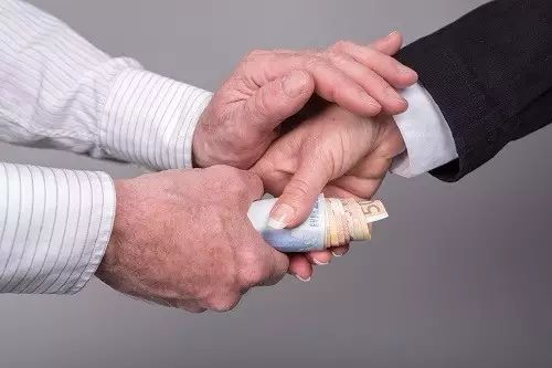 挣钱和赚钱区别,挣钱和赚钱区别图片