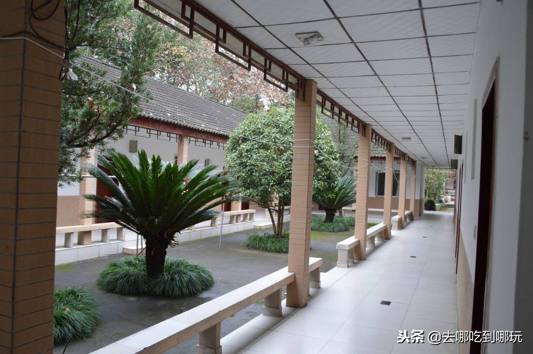 58元温泉抢票西安,都江堰柳凤镇凤山温泉