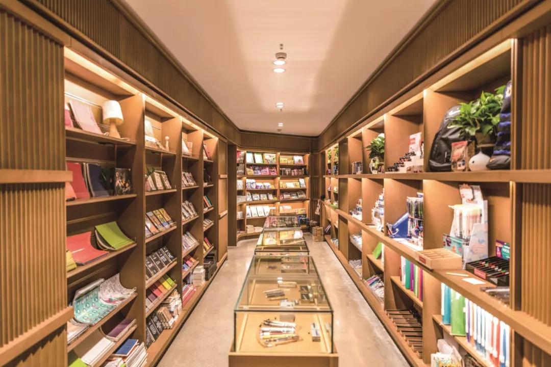 人间四月谷雨时光,人间四月雨纷纷去寻找心灵的地方