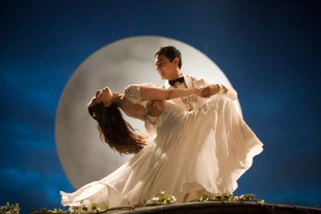 豆瓣八分以上的冷门喜剧片,豆瓣10部评分最高喜剧电影