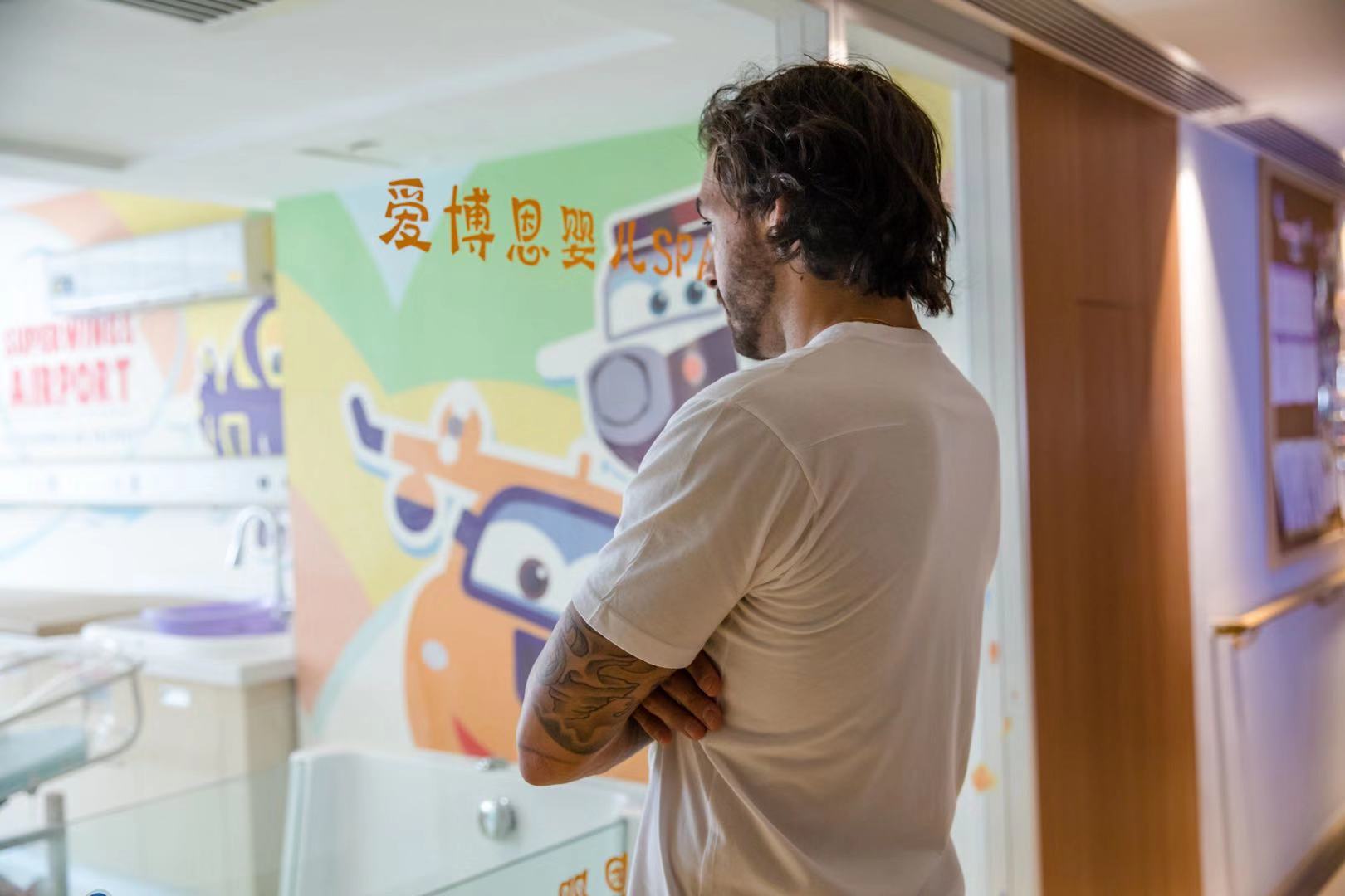 高拉特归化2021广州恒大,高拉特龙凤胎