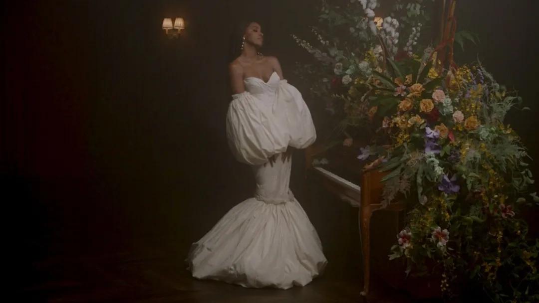 包下所有的豪车劳斯莱斯,包下整个奢侈品