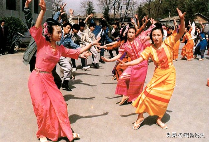 孤胆英雄岩龙事迹,孤胆英雄岩龙纪录片