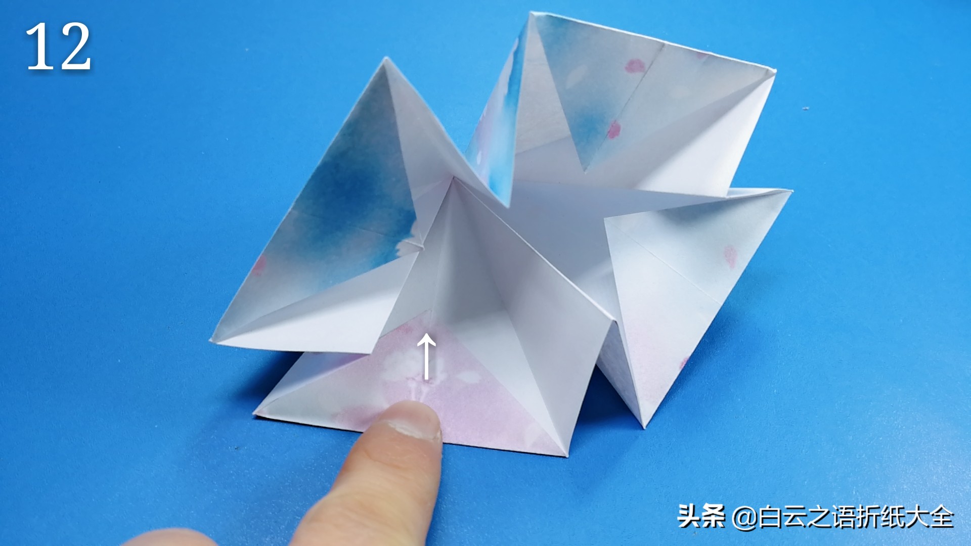 手工折纸雨伞儿童教程,手工折纸雨伞简单又漂亮不用胶水