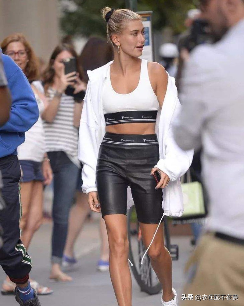 为什么去健身房要穿紧身衣,为什么去健身房的女人身材好