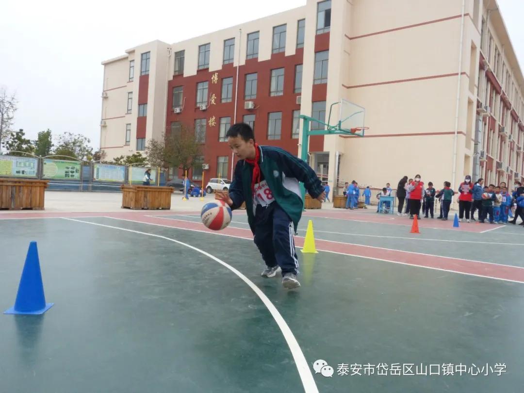 山口镇山口中学校运会,山口镇中心小学秋季运动会第一名