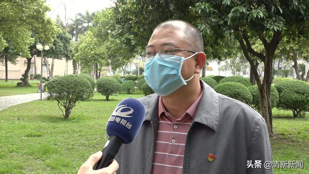 驻村工作队帮村销售散养鸡,驻村干部帮助村民销售农产品